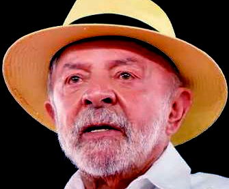 Lula quer aparecer com seu chapéu modelo "panamá" na foto da urna eletrônica
