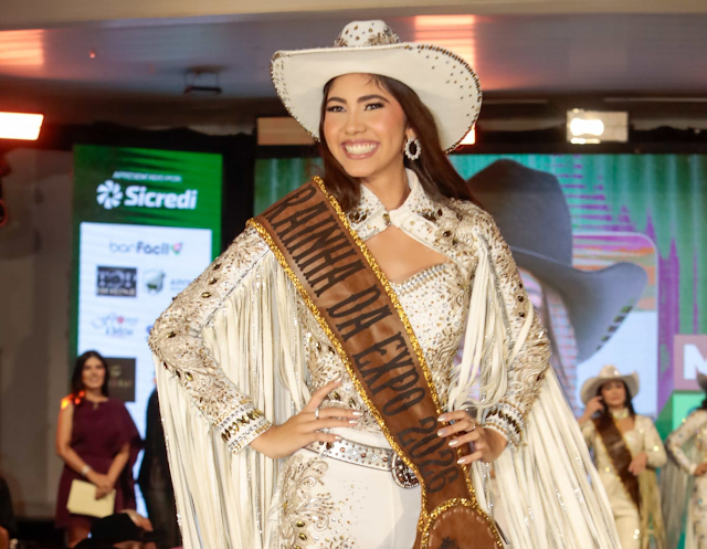 Maria Serafim é eleita Garota Country e Rainha da Expoingá 2026