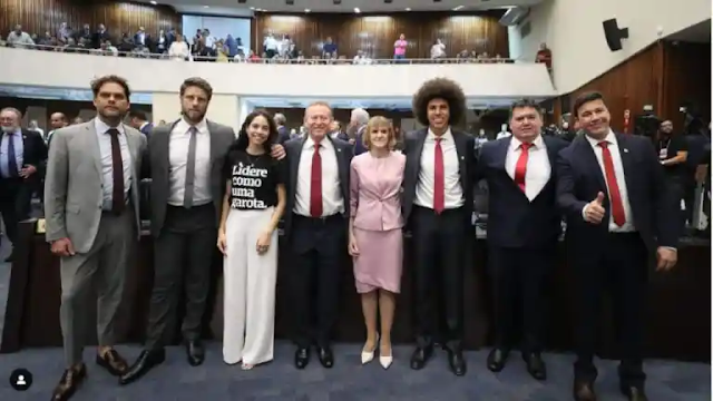 Gatos fazem arruaça na ausência de Ratinho - Vingança de Moro - Fora Tóffoli é o "grito de guerra"